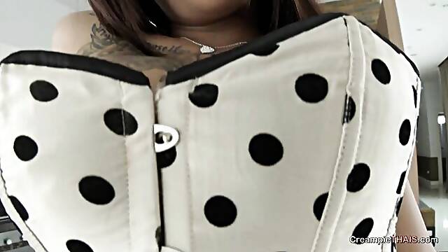 Creampie Thais featuring Bangkoks creampie sex