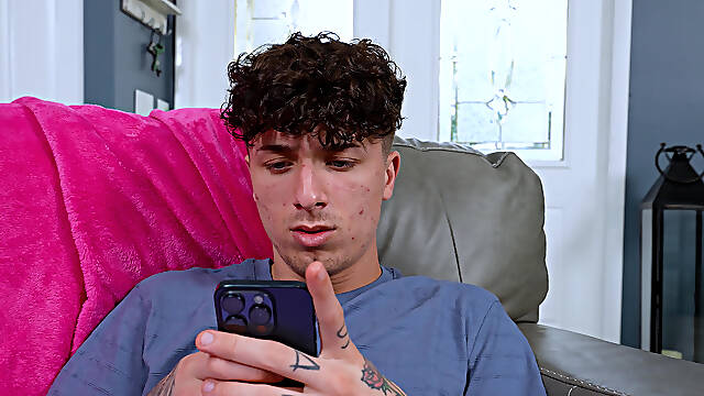 Nymphomaniac MILF Justine Jacobs fucks a young stud