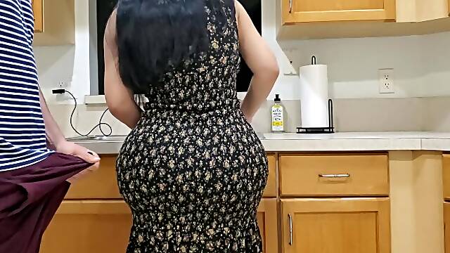 BIG ASS STEPMOM FUCKS HER STEPSON IN THE KITCHEN AFTER SEEING HIS BIG BONER