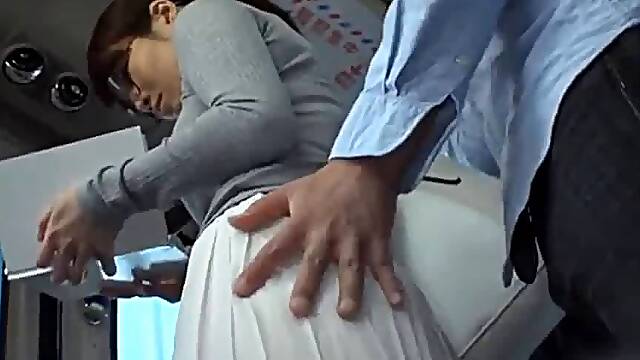 #TNTHOT8) * CHESTER THE MOLESTER ON A ASIAN BUS *