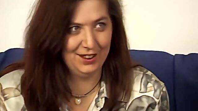 Milf Fickt Das Gemuese Beim Ausflug Mit Den Kolleginnen