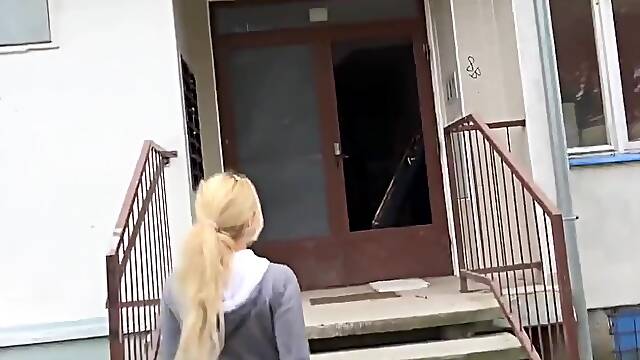 Czech gypsy wanessa sweet fucked with horny guy