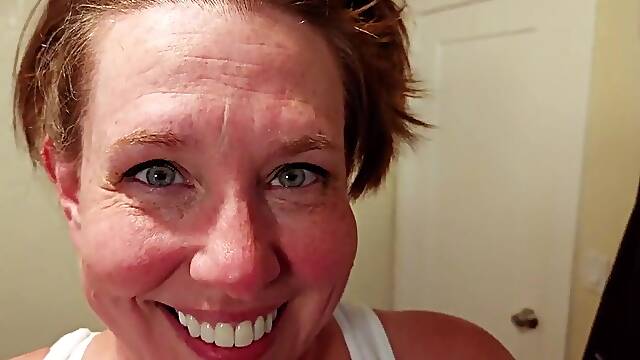 A hawt older mother Id like to fuck gets a visit to her office from a youthful chap in IT, but that guy finds that his coworker is a Nymphomanic. NORA two
