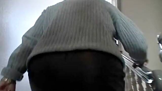 Thick German woman can handle 2 hard knobs