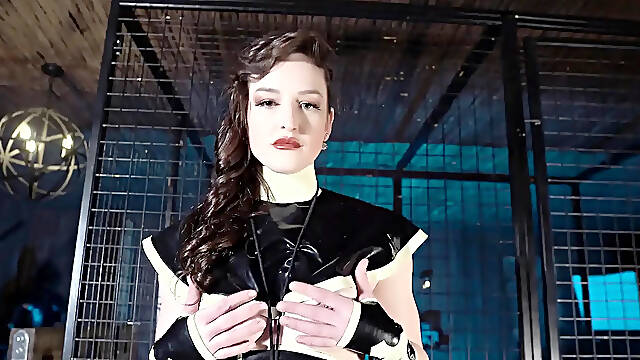 Vivienne Lamour - an Audience with Stepmother Superior