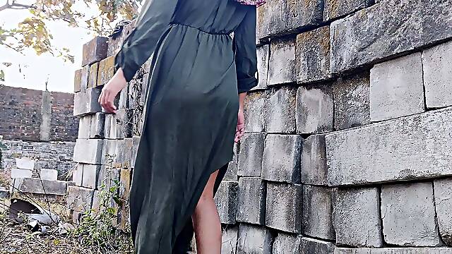 Horny Indonesian Wife Fucked Outdoors.