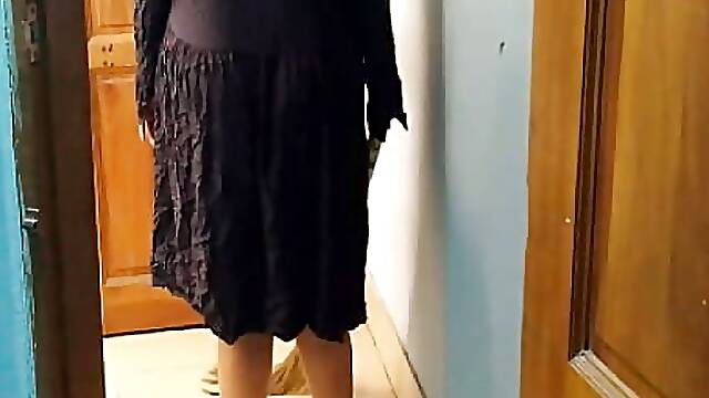 Son-in-law his mother-in-law when wife was not at home (Desi Big ass mother-in-laws ass destroyed)