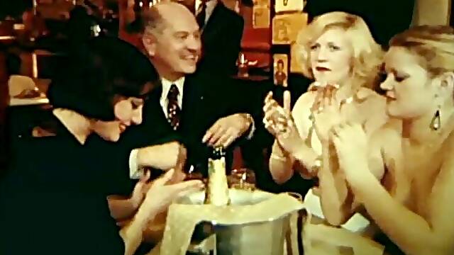 Teenager Boarding college Report: Herzog Video