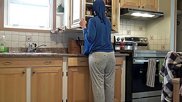 Real Arab Lesbian Couple in Marseille